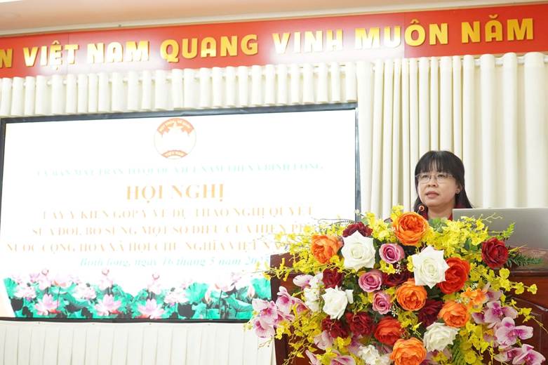 Bình Long lấy ý kiến góp ý dự thảo Nghị quyết sửa đổi một số điều của Hiến pháp