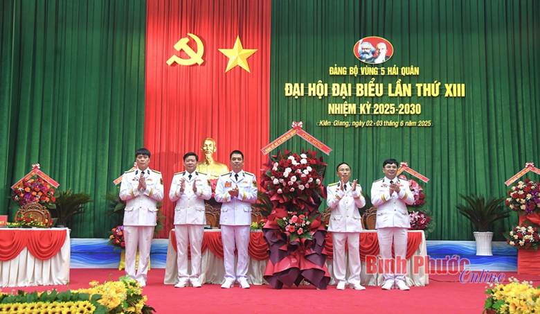 Xây dựng Vùng 5 Hải quân cách mạng, chính quy, tinh nhuệ, hiện đại