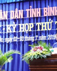 Chủ tịch HĐND tỉnh Trần Tuệ Hiền phát biểu khai mạc kỳ họp